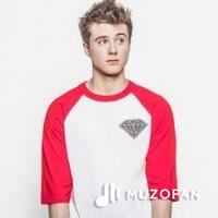 Alec Benjamin