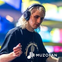 Porter Robinson - Mirror